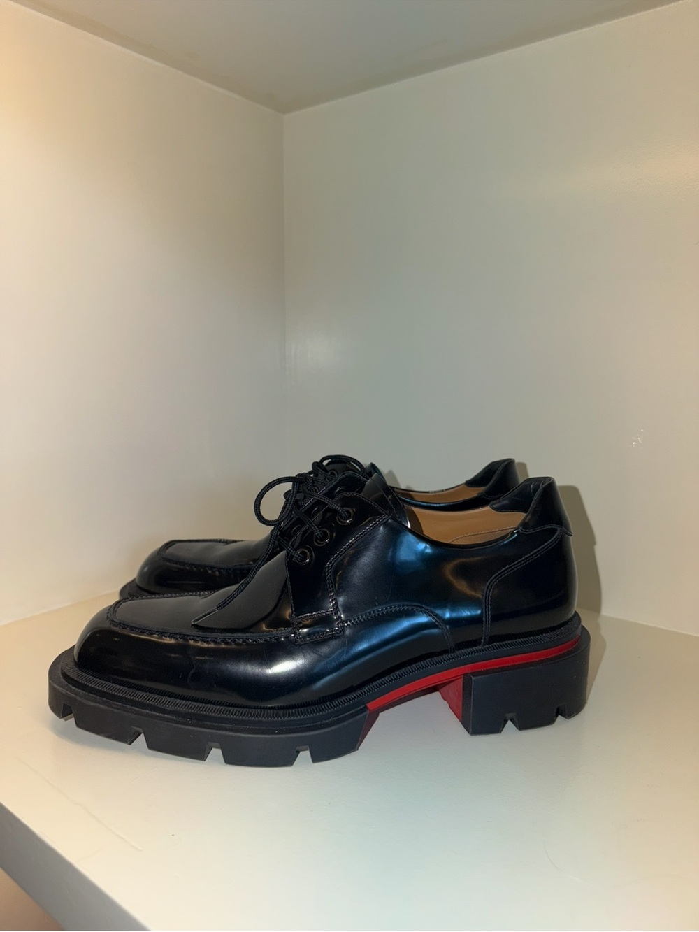Men's Black Leather Lug Sole Dress Shoes